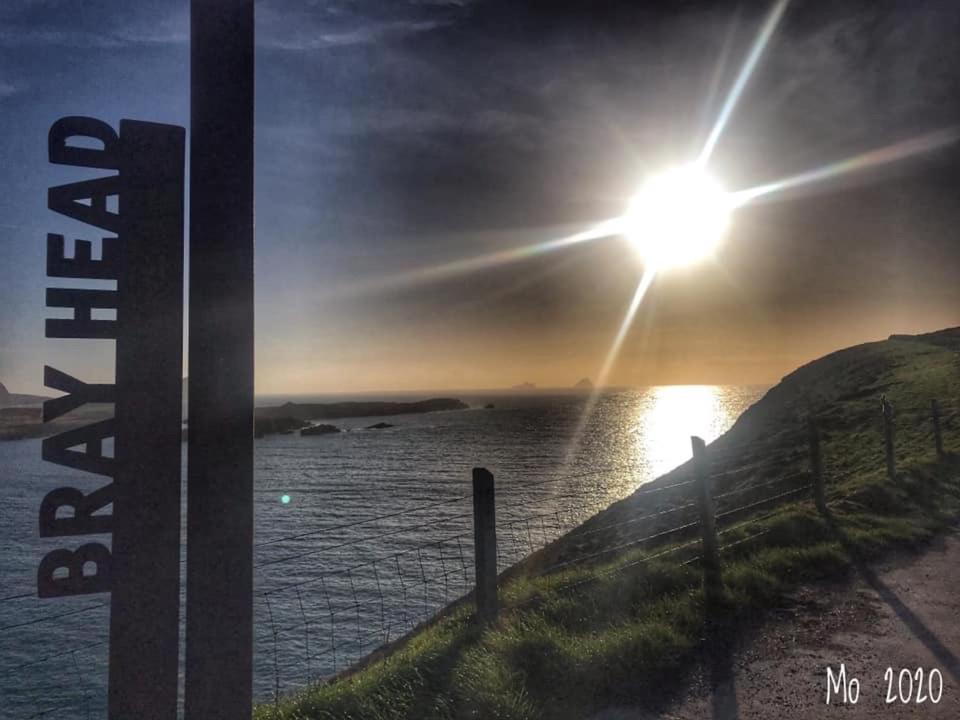 Skellig Port Accommodation - 1 Studio Bed Apartment Portmagee Bagian luar foto