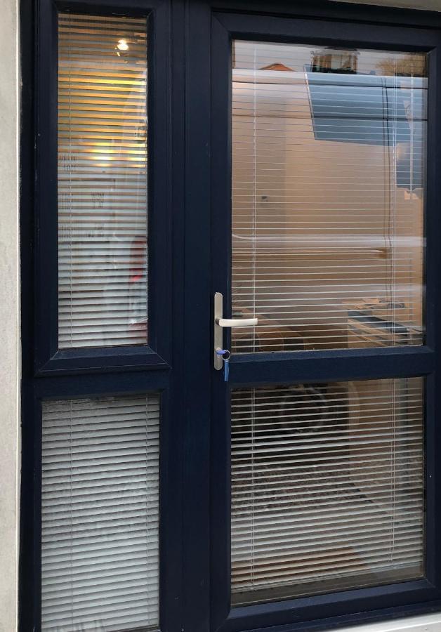 Skellig Port Accommodation - 1 Studio Bed Apartment Portmagee Bagian luar foto