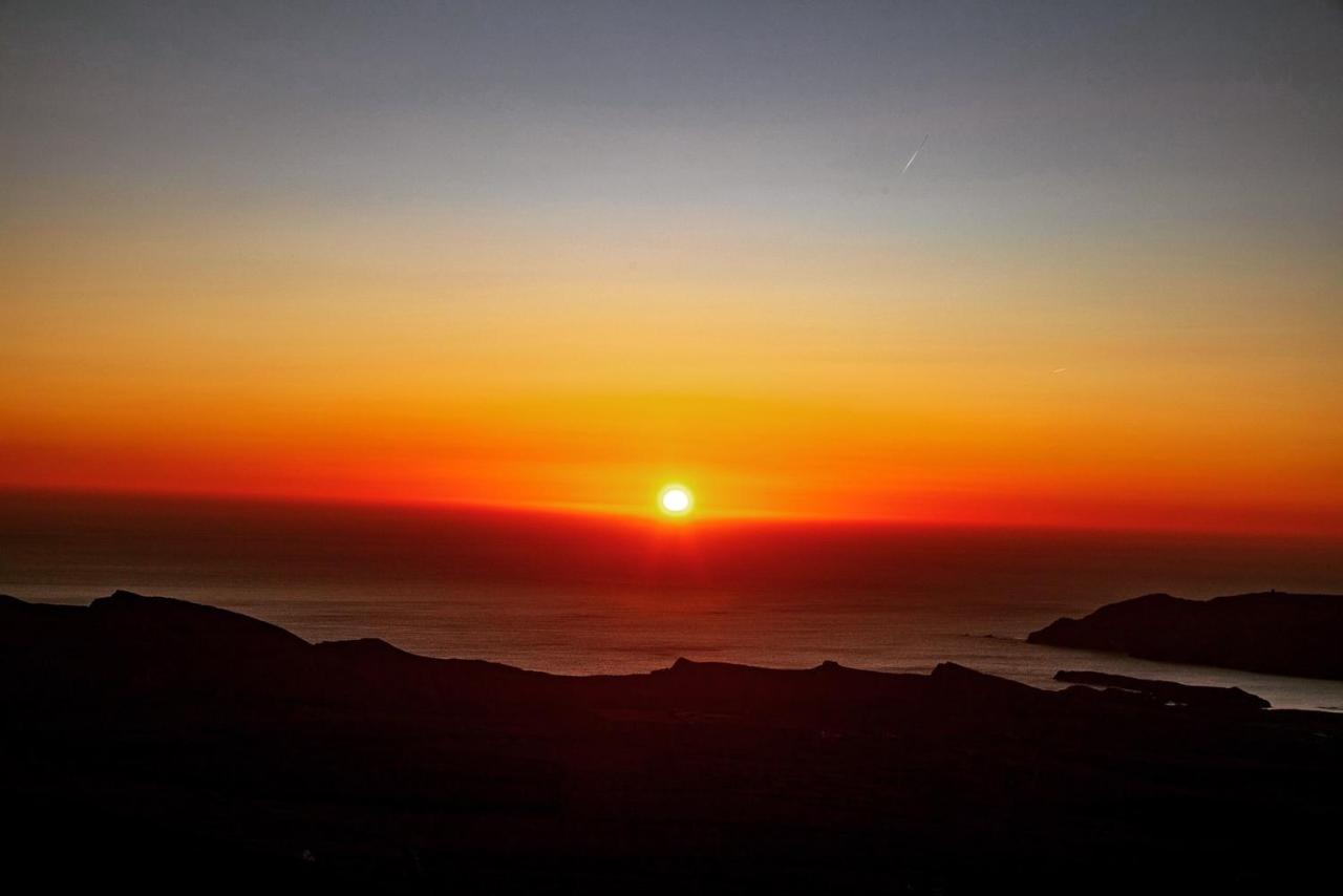 Skellig Port Accommodation - 1 Studio Bed Apartment Portmagee Bagian luar foto