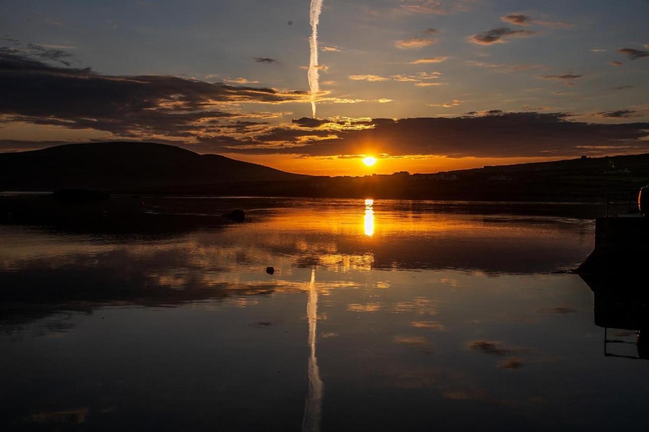 Skellig Port Accommodation - 1 Studio Bed Apartment Portmagee Bagian luar foto