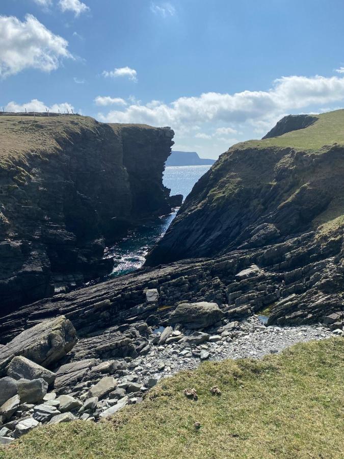 Skellig Port Accommodation - 1 Studio Bed Apartment Portmagee Bagian luar foto